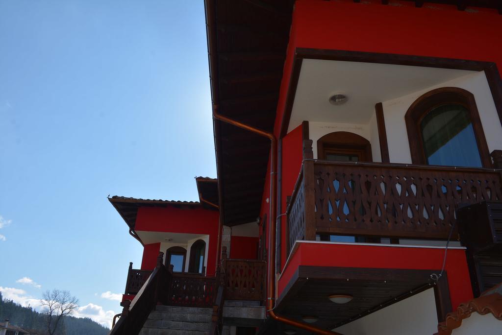 Guest House H Dzhogolanov Koprivshtitsa Bagian luar foto