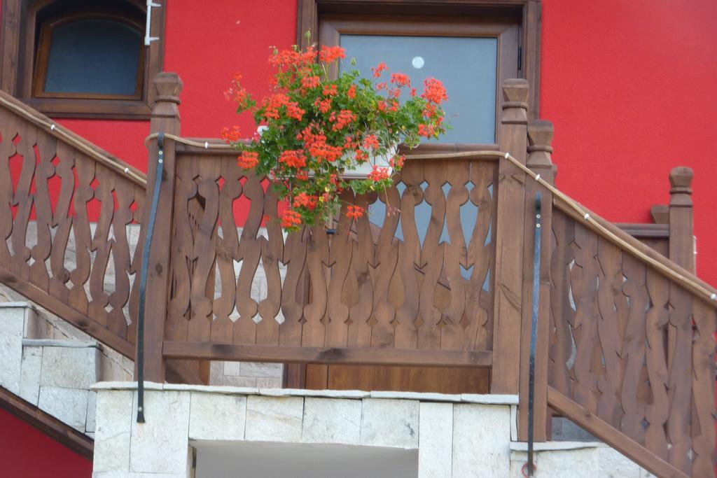 Guest House H Dzhogolanov Koprivshtitsa Bagian luar foto